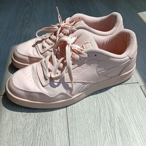 Reebok Women's Light Pink Sneakers, Size 8